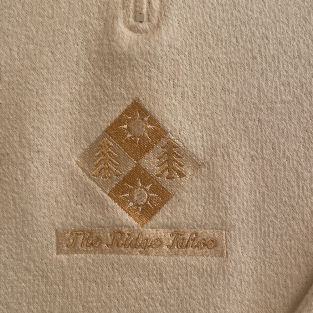 Jarray sportswear 1/4 zip pullover from Rdige Tahoe Resort - Picture 2 of 5